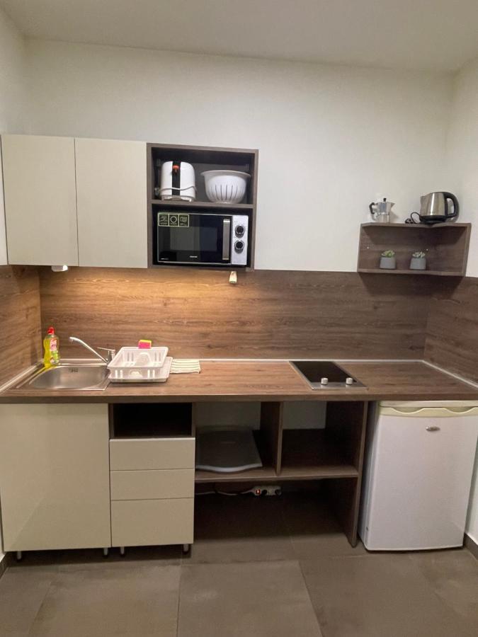 Kuenszler Apartmanhaz Lägenhet Zamárdi Exteriör bild